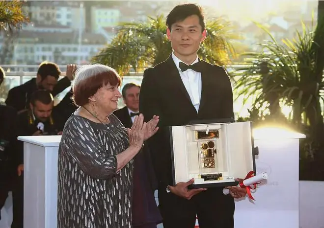 【专访】陈哲艺：在新的网络世界，人们很容易就产生能发财的遐想