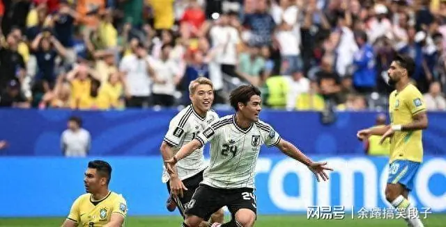 半场1-0！日本队领先五星巴西，佐野海舟一条龙击穿桑巴防线