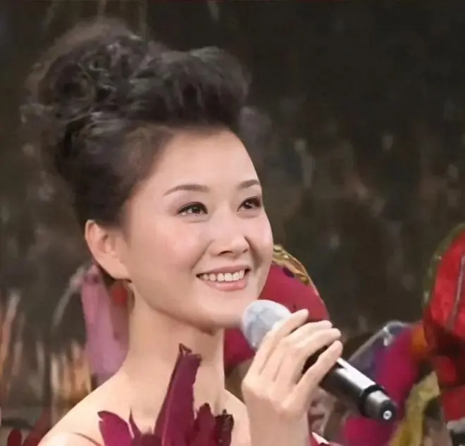 李谷一大胆开麦,揭晓宋祖英走上高位的真相,观众:原来如此!