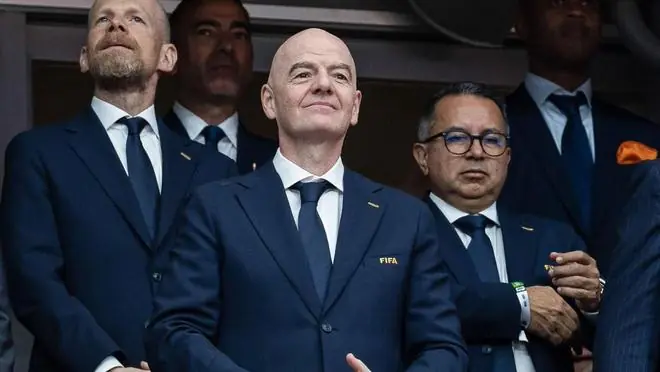 英媒:2026世界杯媒体版权收入将创38亿美元纪录