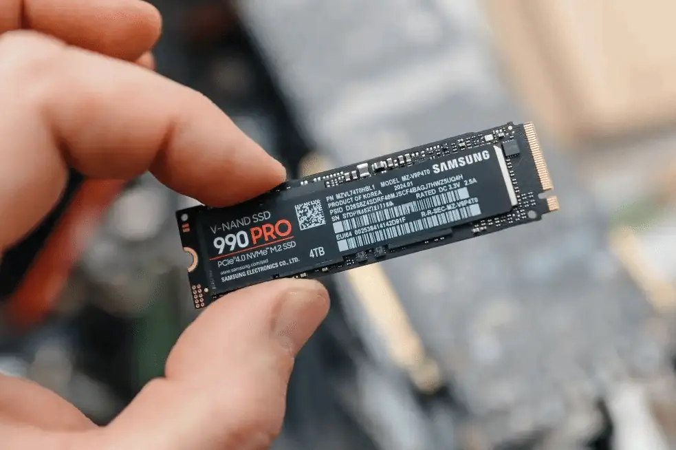 新型FROST追踪技术曝光：利用SSD延迟“偷窥”用户
