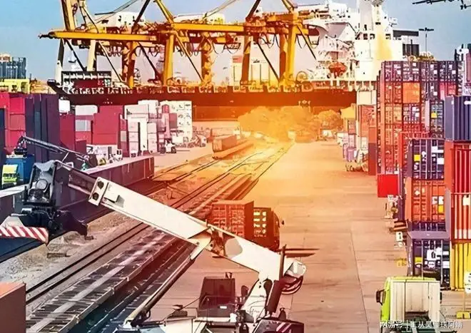 高市没料到,刚宣布对华销售腰斩,中方就换了打法,直指日企七寸