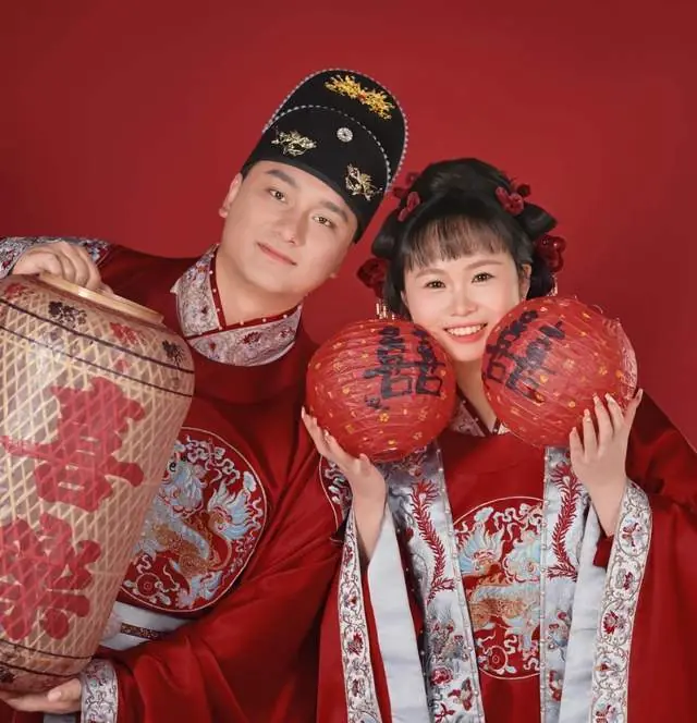 云南美女黄娇娇去世,年仅27岁,结婚不到半年,经常性腹痛不重视