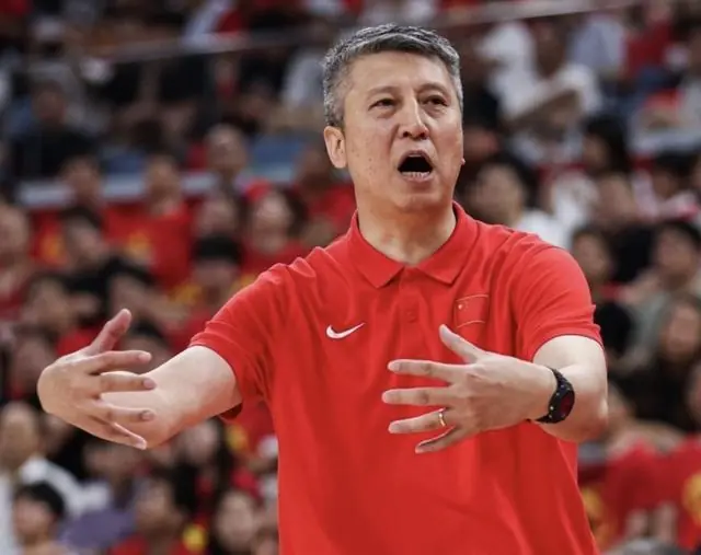 郭士强:中国男篮全新面貌备战,深刻总结第一阶段比赛问题