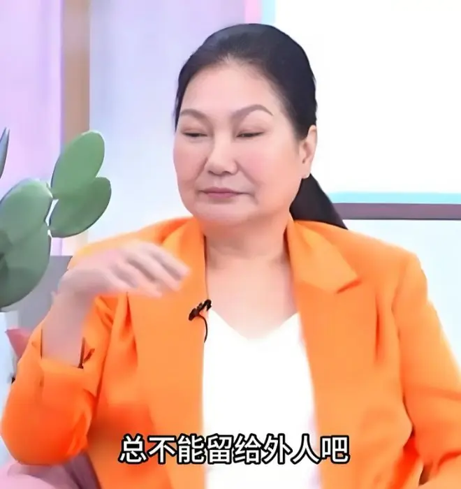 大S遗产再起风波,台媒曝S妈许雅钧联手做局,诱使具俊晔放弃遗产