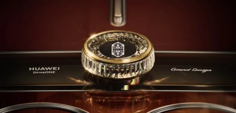 尊界 S800 Grand Design 典藏大观全系搭载华为智擎,重塑豪华出行新标杆