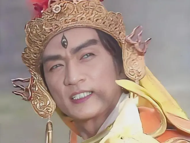 六版二郎神【杨戬】PK, 哪一版演绎得形象最经典?