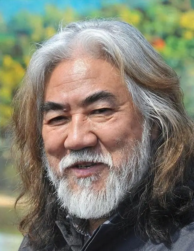 “牡丹花下死,做鬼也风流”!这一次,75岁的张纪中彻底成了笑话