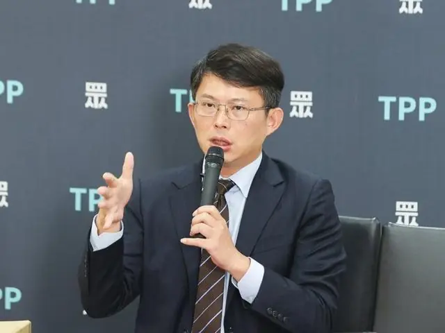 萧旭岑:只要民众党主席还是黄国昌,2028年一定“蓝白合”