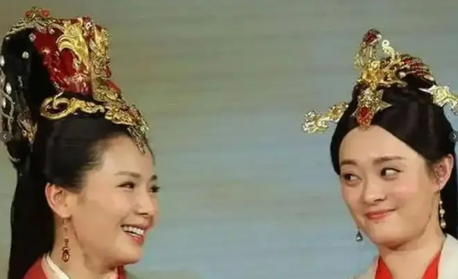 刘涛去上海出差,想着好久没见孙俪,发微信约晚饭。孙俪回得很快:见面可以,只能中午,四点前必须散