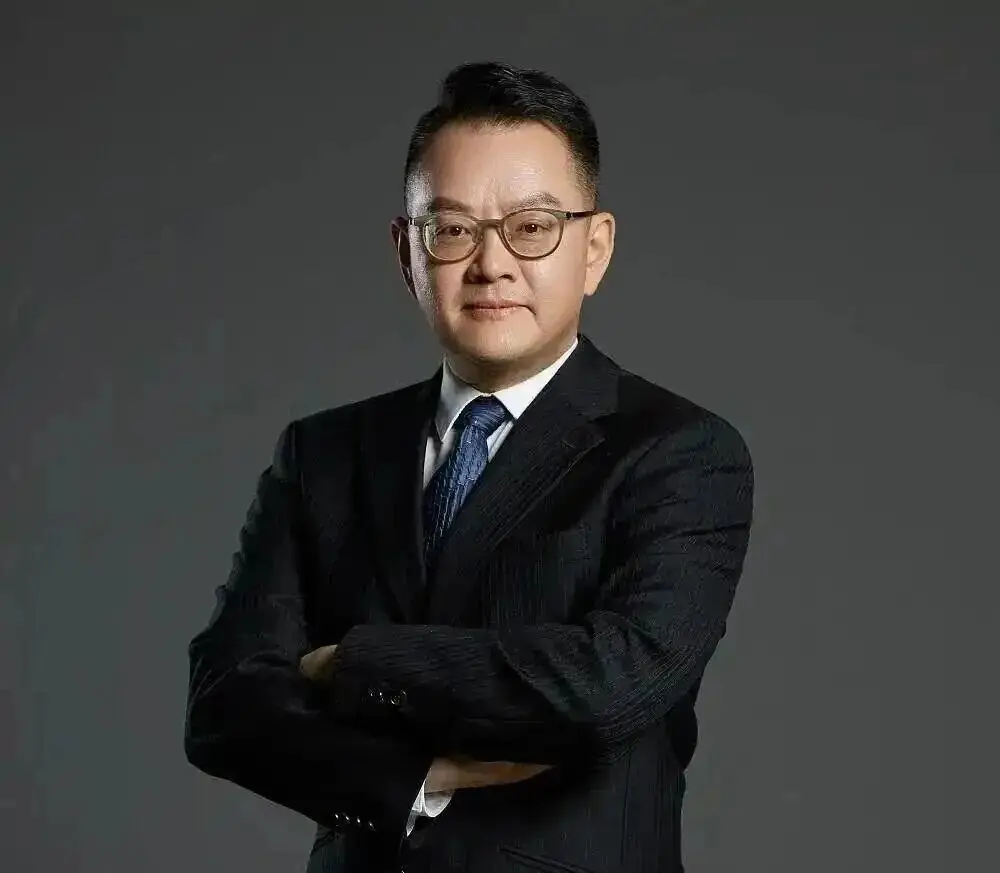 上市公司“内斗”迎来终局,61岁董事长被全票罢免