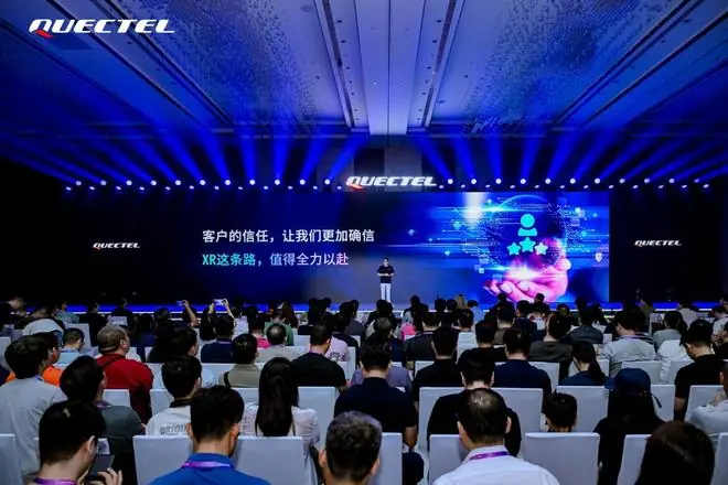 移远通信发布 Hawk 系列 AR 眼镜与 Dolphin XR 算力单元:以一站式制造能力推动 XR 规模化落地