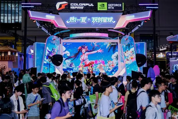七彩虹携全系硬件亮相BW2026 打造融合科技与潮玩的玩创空间