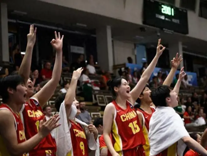 亚太女篮全员崛起!四国首轮全胜,U17女篮力克强敌,背靠背硬仗来袭