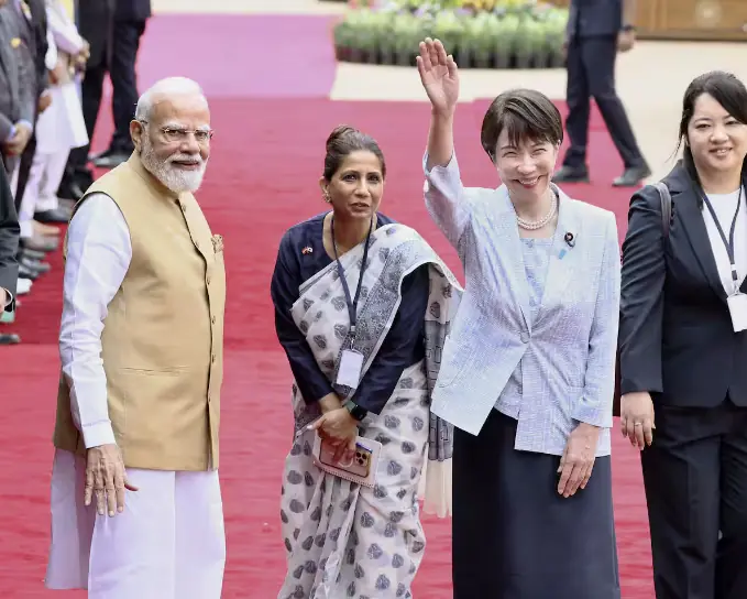 莫迪和高市早苗“认兄妹”,日本网民嘲讽