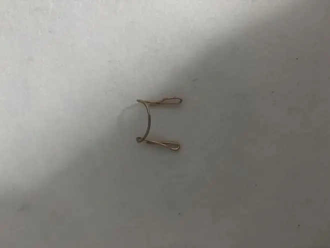 反窃电工作人员从电表箱内拆出的铜丝