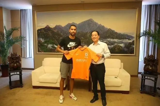 德尔加多告别山东泰山:我来时是一个男孩,如今已成长为男人